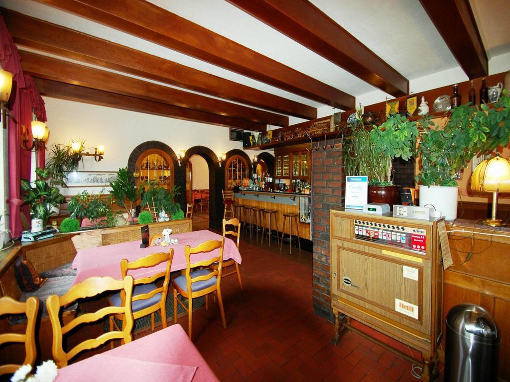 Hotel Konert Bergheim  Ngoại thất bức ảnh