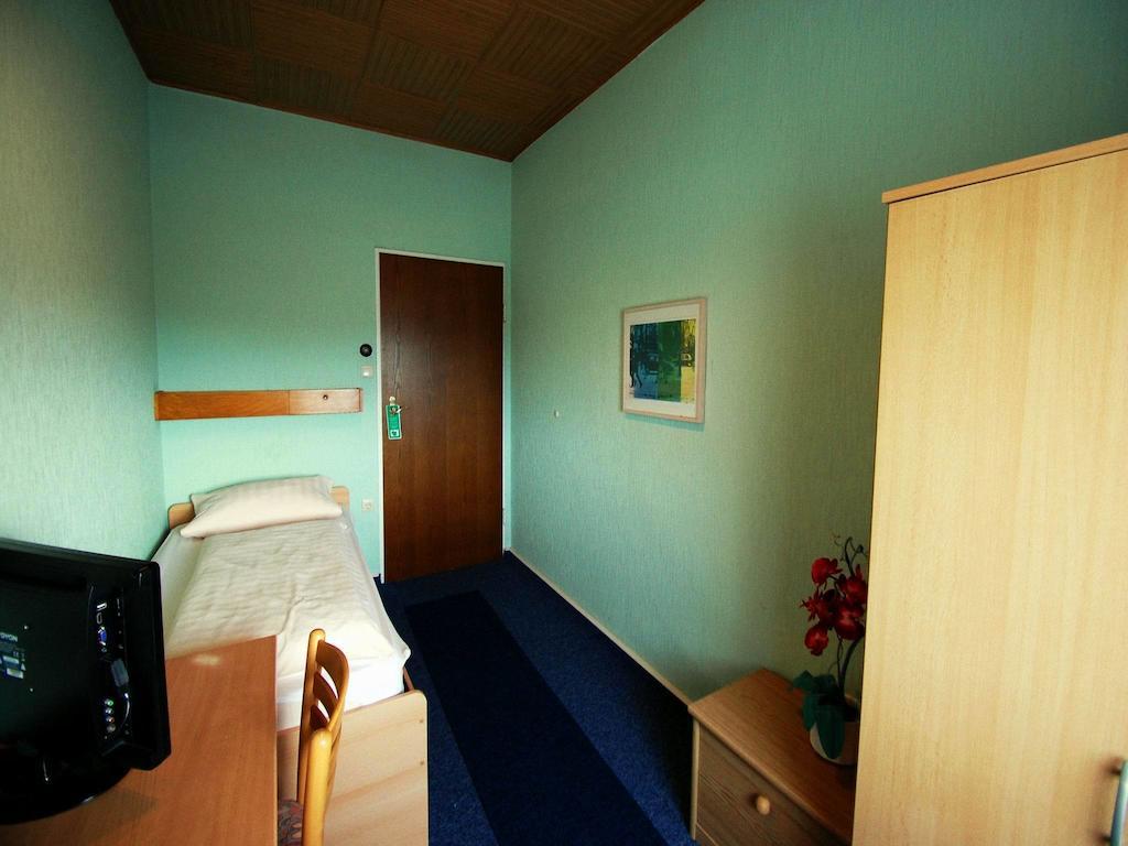 Hotel Konert Bergheim  Phòng bức ảnh